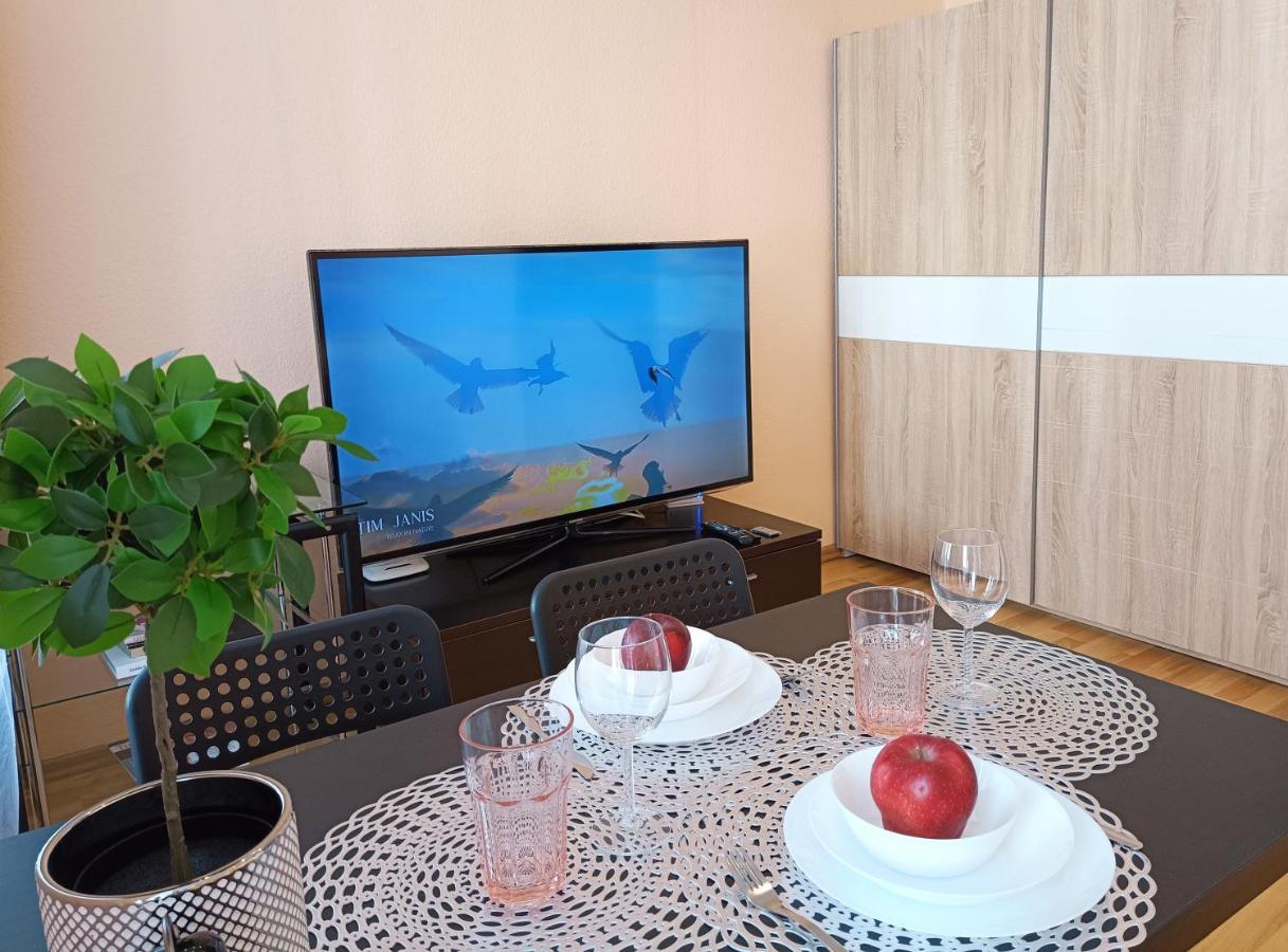 Centrally Located Studio Apartment リガ エクステリア 写真